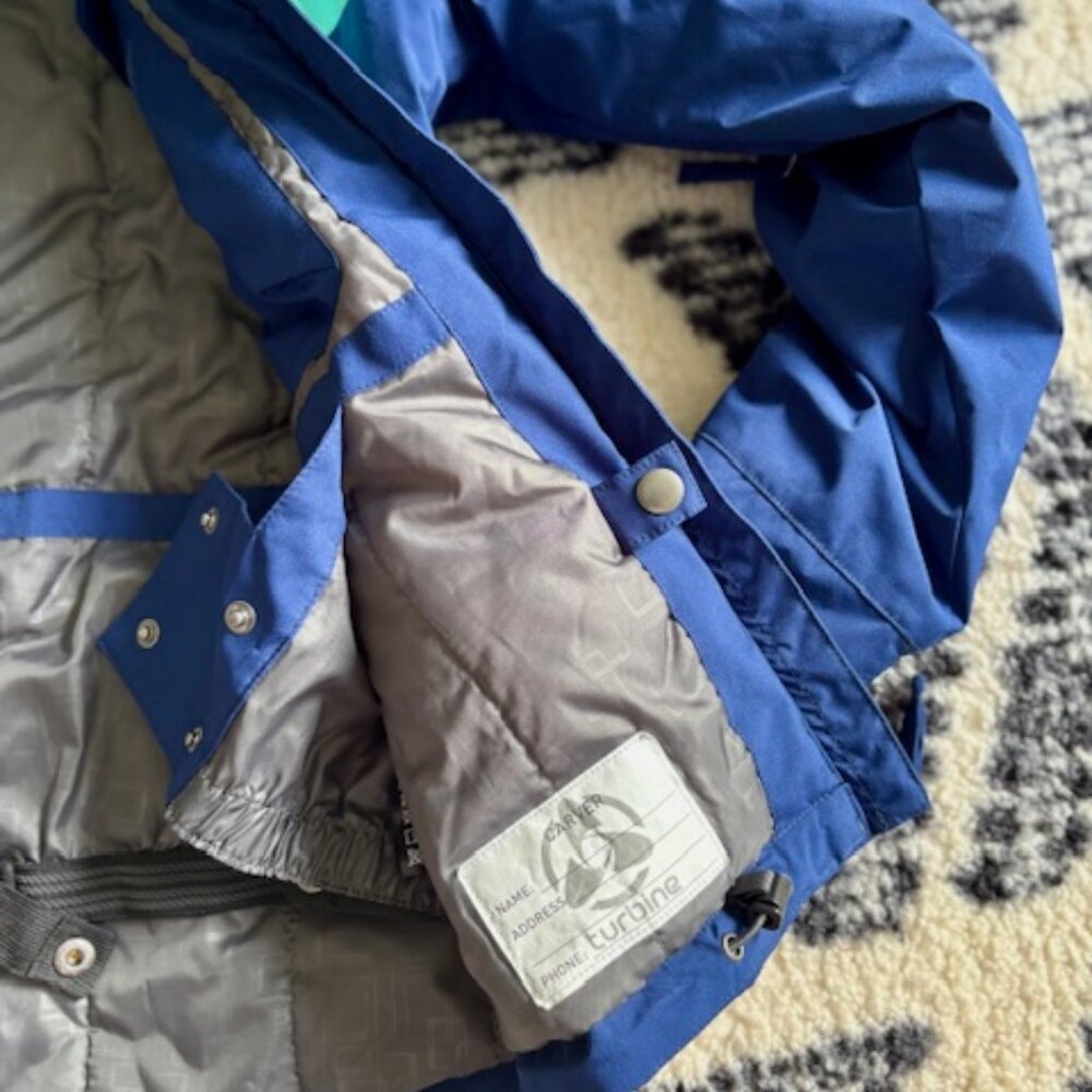Turbine Snowboard Women's Jacket - Picture 2 of 6